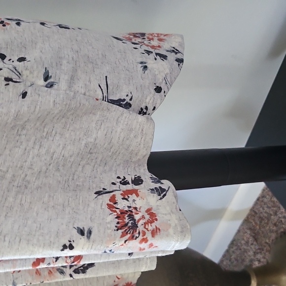 Maurices Floral Lace Trim Women's Tank Top NWT - Picture 10 of 14